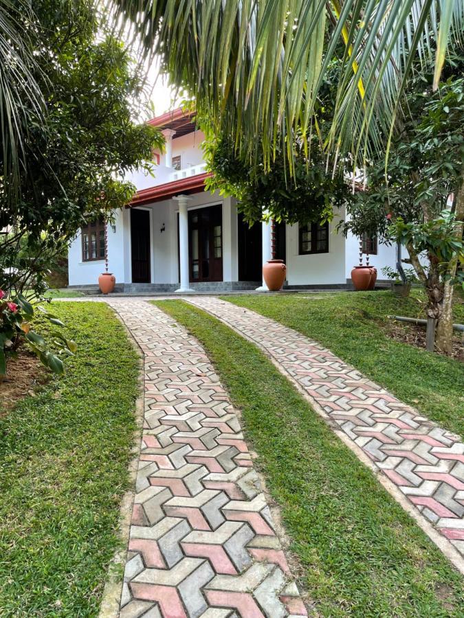Kalpa Place Hiriketiya Dikwella Sur Exterior foto
